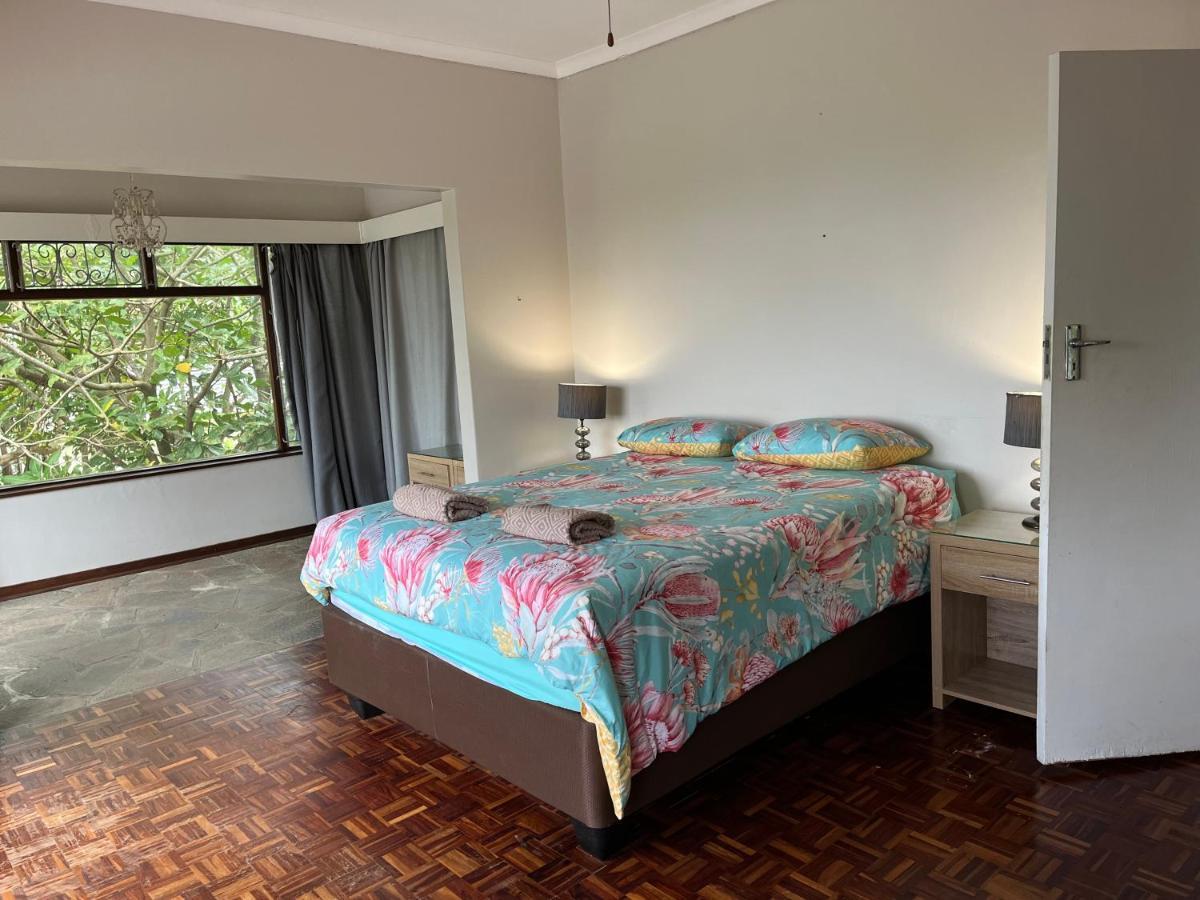 Villa 10 St Johns - House à Port Shepstone Extérieur photo